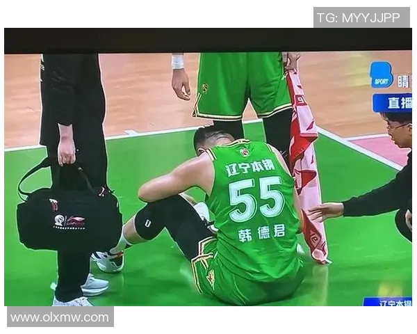 辽宁男篮遭遇三连败，教练组决定调整阵容，力求翻盘